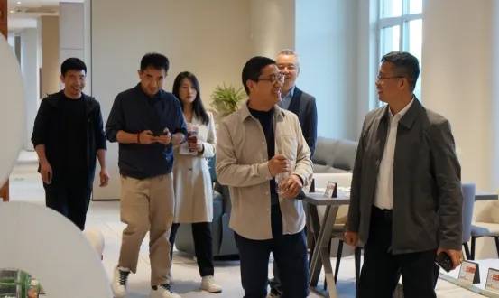 新城地产领导莅临店小蚁平台合作洽谈