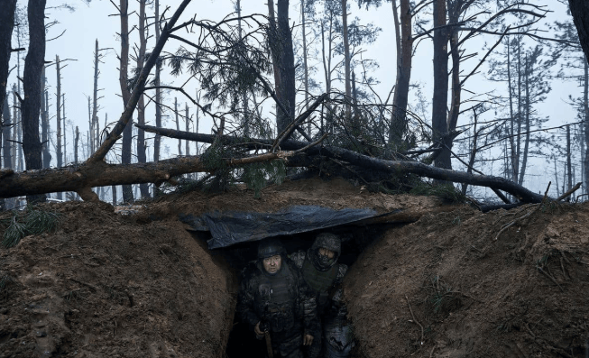“管道 - 3” 行动:俄军敢死队爬4天管道,攻入库皮扬斯克,打懵守城乌军