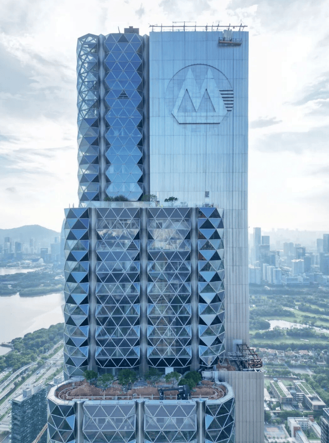 50亿!388米!深圳“螺纹钢大厦”幕墙封顶